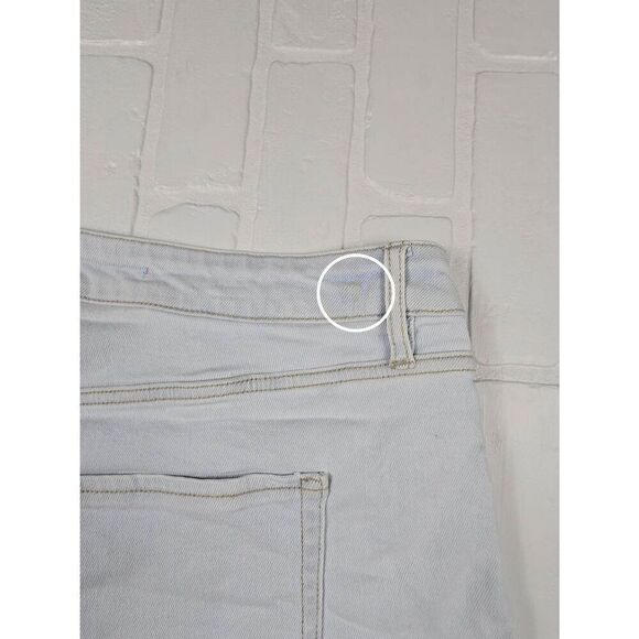 Ava & Viv Light Cut off Shorts 24 - Picture 3 of 4